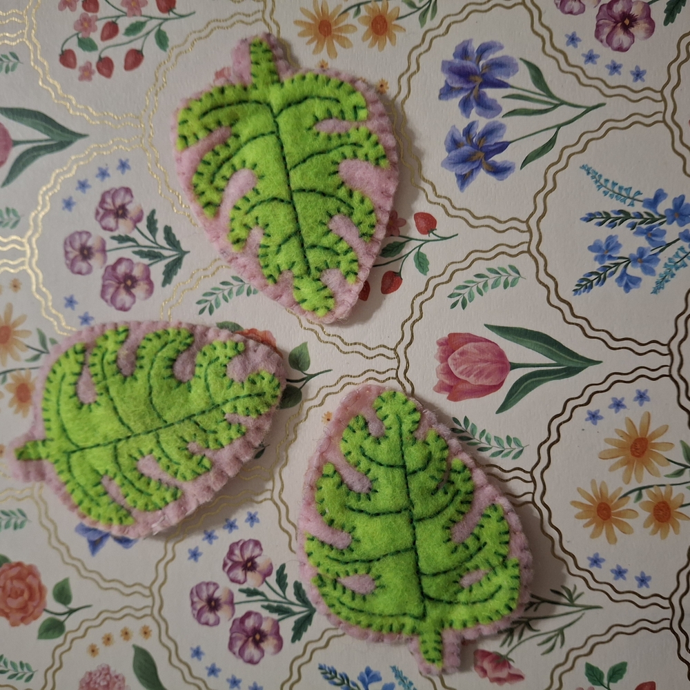 Handcrafted Green and Pink Leaf Clips